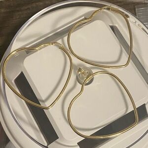 Real 18K Saudi Gold Earrings and Pendant Set